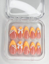 Load image into Gallery viewer, Yellow Bliss Nails
